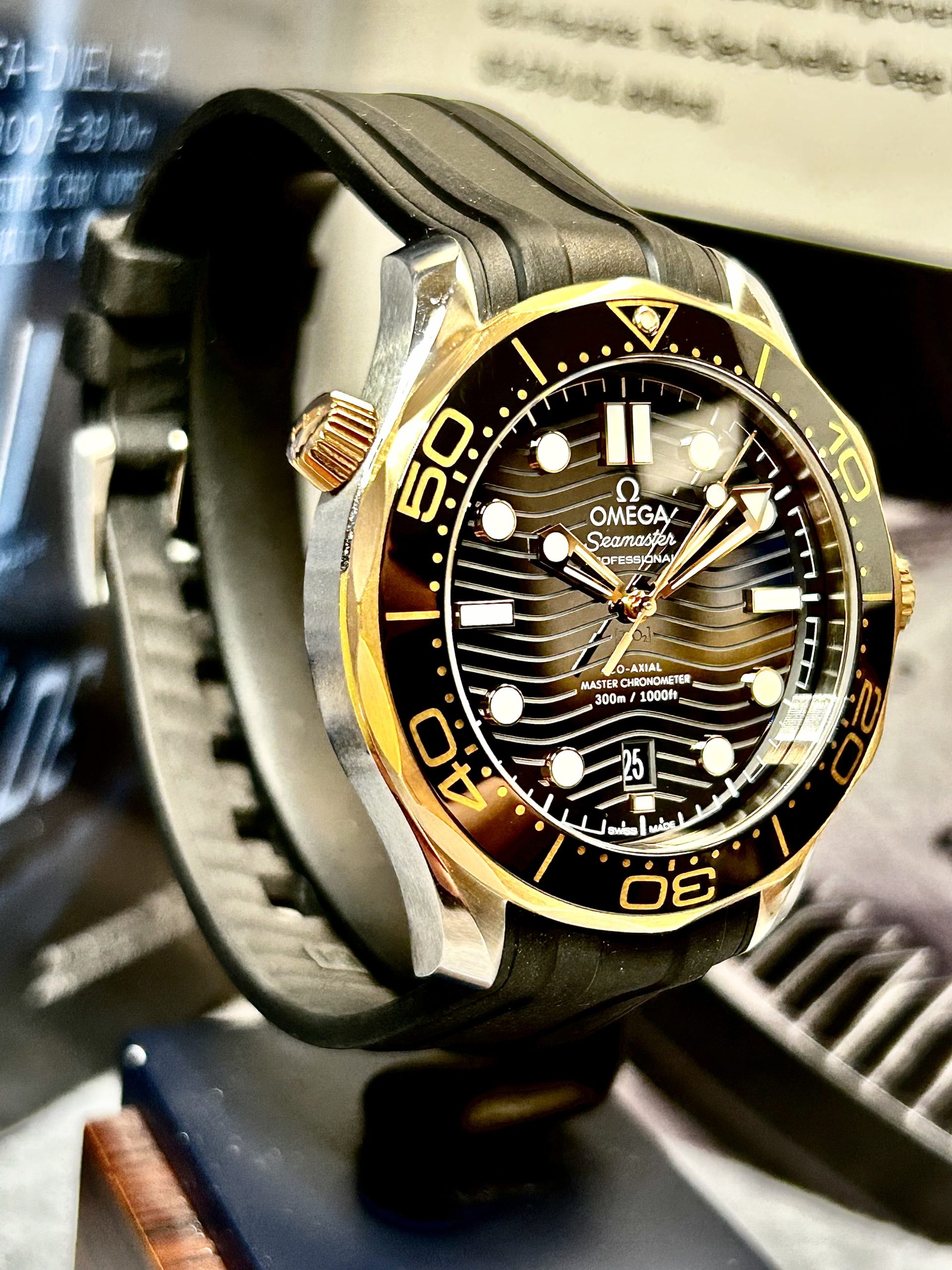 Omega Seamaster Diver 300M  Sedna™ Gold & Steel – 2020